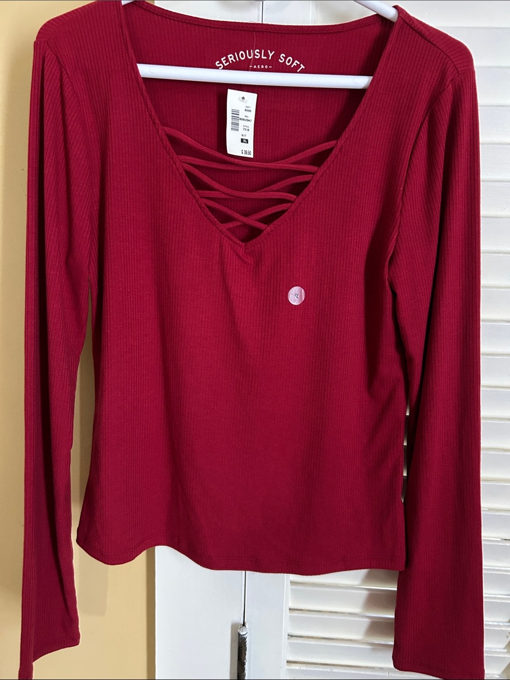 AEROSOLES Crimson Ribbed Long-Sleeve Crisscross V-Neck Top